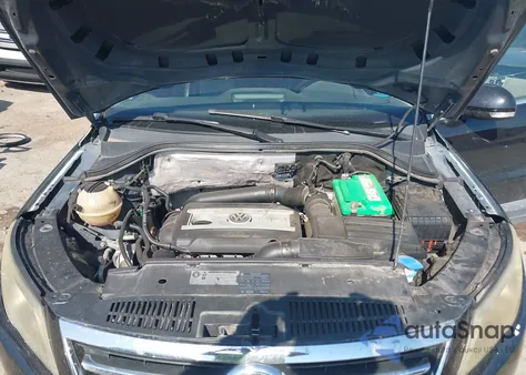 2009 Volkswagen Tiguan S/Se/Sel из США, поврежденный, VIN WVGAV75N29W525411